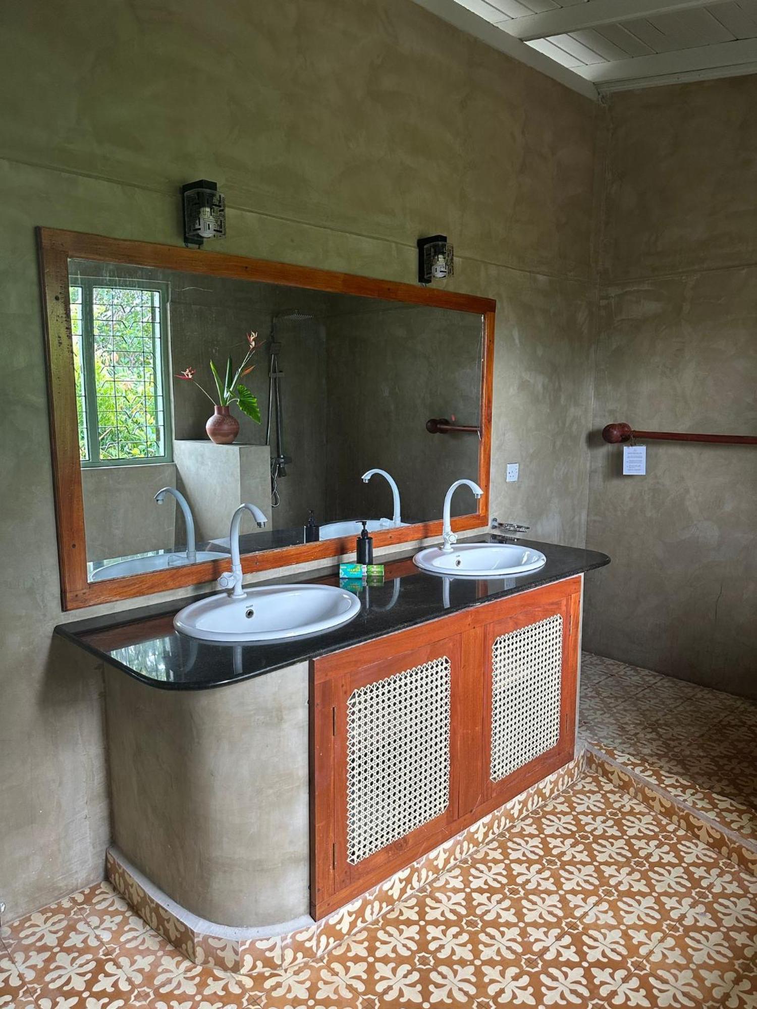 Isolabella Ayurveda Hotel Hiriketiya Nilwella Luaran gambar